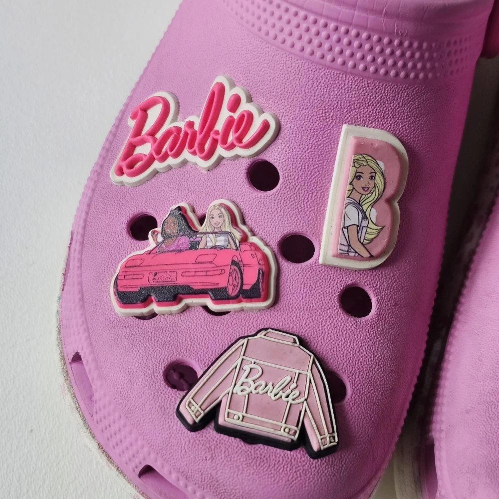 🎀 Crocs Barbie Platform Clogs Kids J3 Pink Jibbitz Charms Limited Edition
